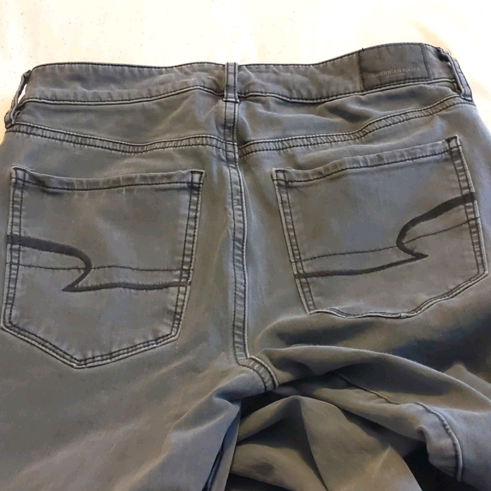 🌷AEO Gray High Rise Jegging - Picture 2 of 4